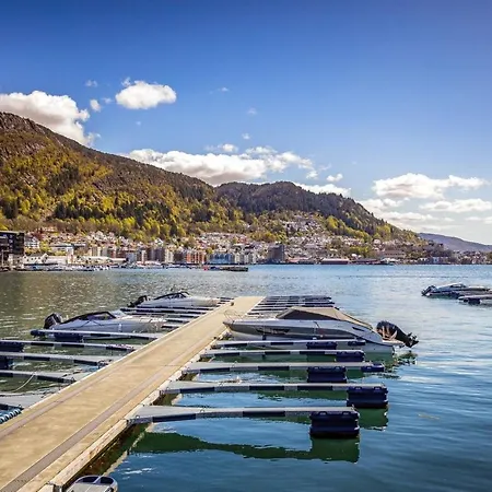 Apartamento New Penthouse With Sea View In Centrum Bergen