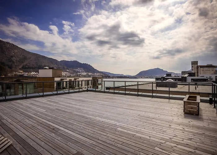 New Penthouse With Sea View In Centrum Διαμέρισμα Μπέργκεν