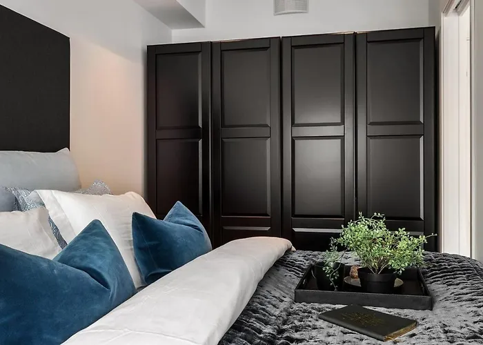 New Penthouse With Sea View In Centrum Μπέργκεν