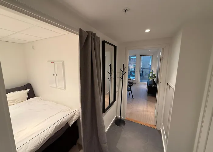 New Penthouse With Sea View In Centrum Μπέργκεν