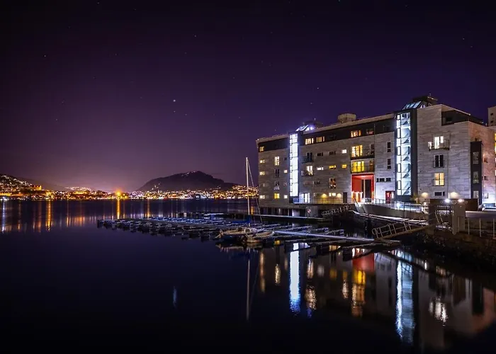 New Penthouse With Sea View In Centrum * Bergen